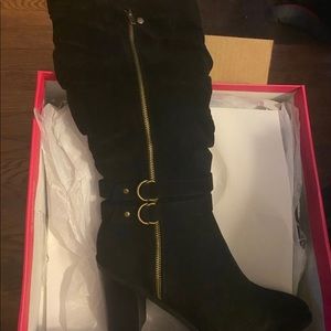 Size 11 Women’s Boots